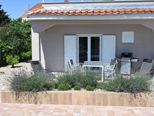 Taras przed apartamentem