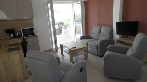 Apartmán 3 ve Villa Gehl v Loparu – pokoje a vybavení