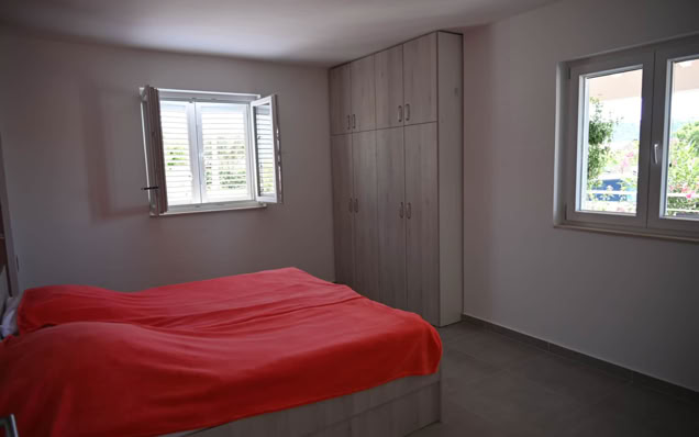 Villa Gehl apartment 2 in Lopar – rooms and furnishings