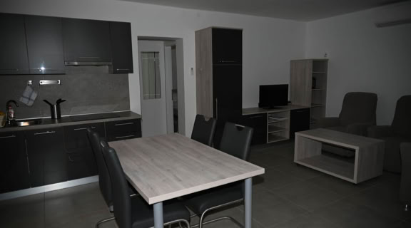 Apartament 2 w Villa Gehl w Loparze – wnętrza i wyposażenie
