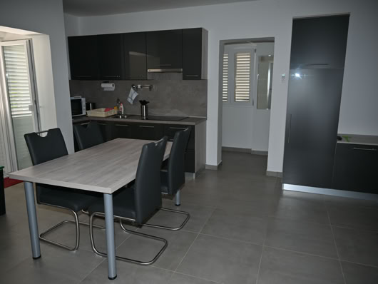 Salon i jadalnia z kuchnią