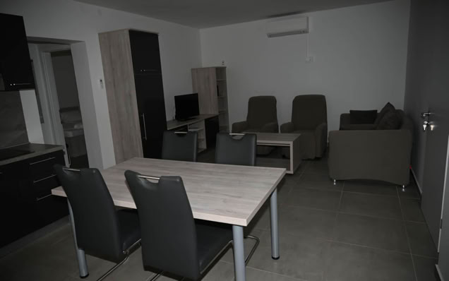 Villa Gehl apartment 2 in Lopar – rooms and furnishings