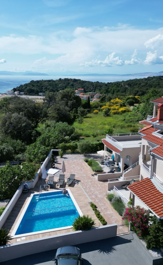 Villa Gehl mit Pool und Blick auf die Bucht von Lopar