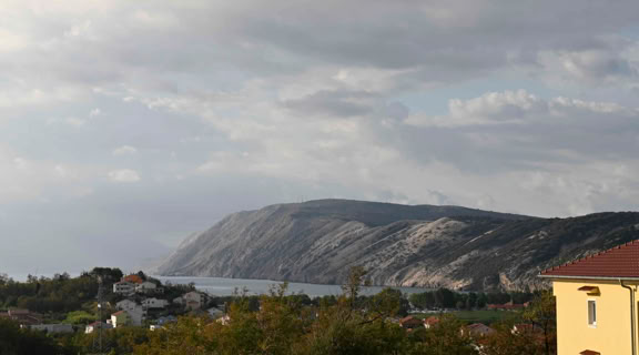 Apartmán 1 ve Villa Gehl v Loparu – pokoje a vybavení