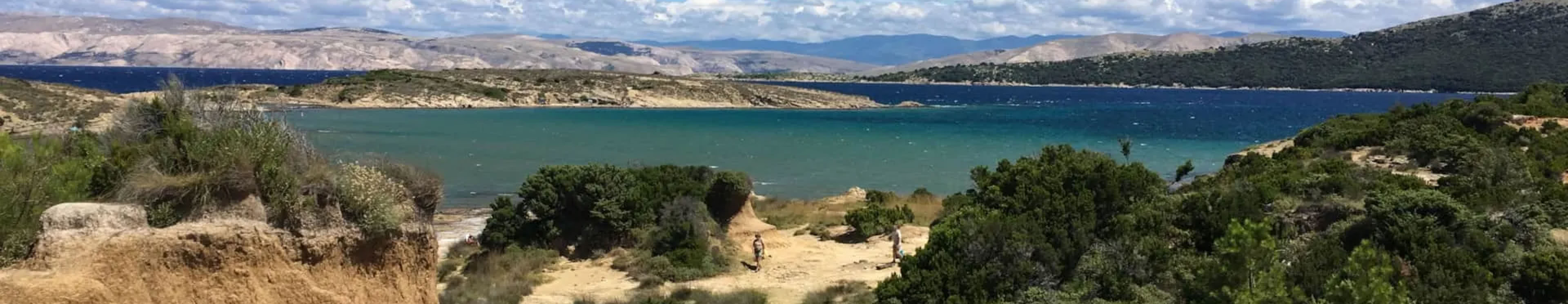 Villa Gehl v Loparu s bazénem, terasami a okolím