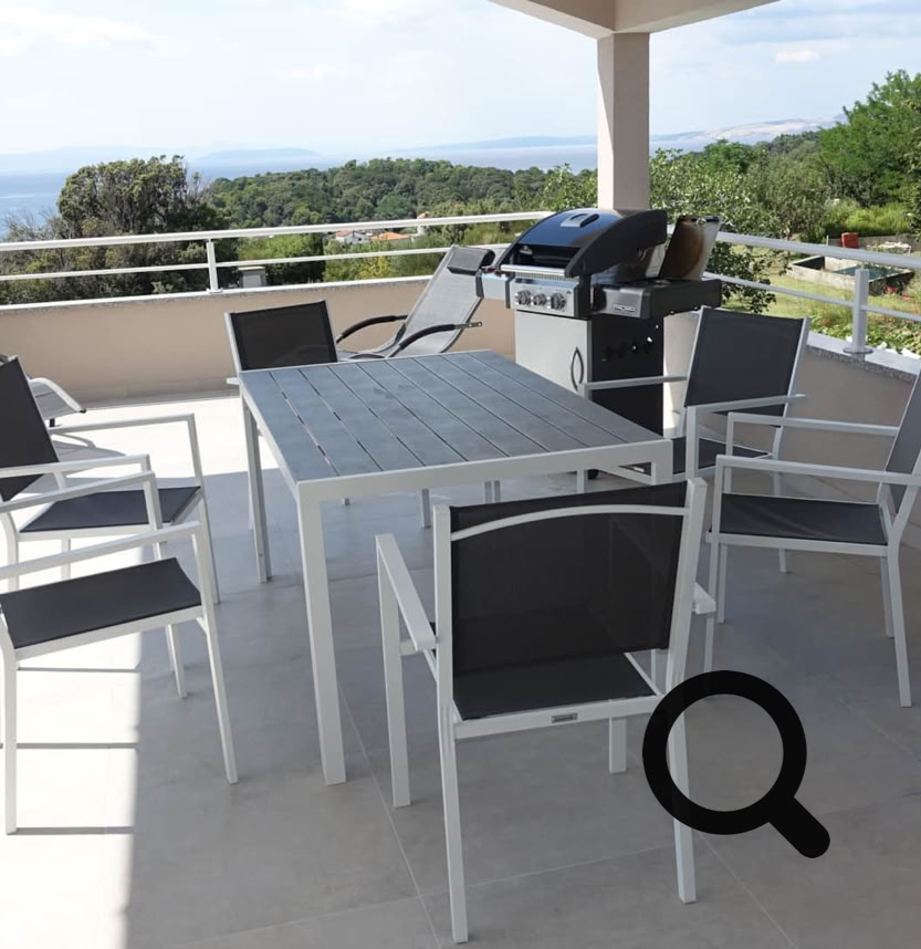Apartmán 3 ve Villa Gehl v Loparu – pokoje a vybavení